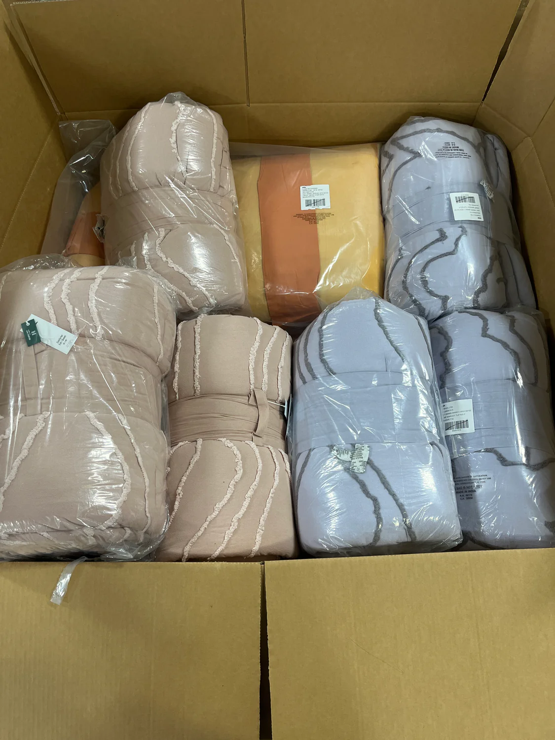 Premium Assorted Comforter Collection – Luxury Bedding & Seasonal Comfort