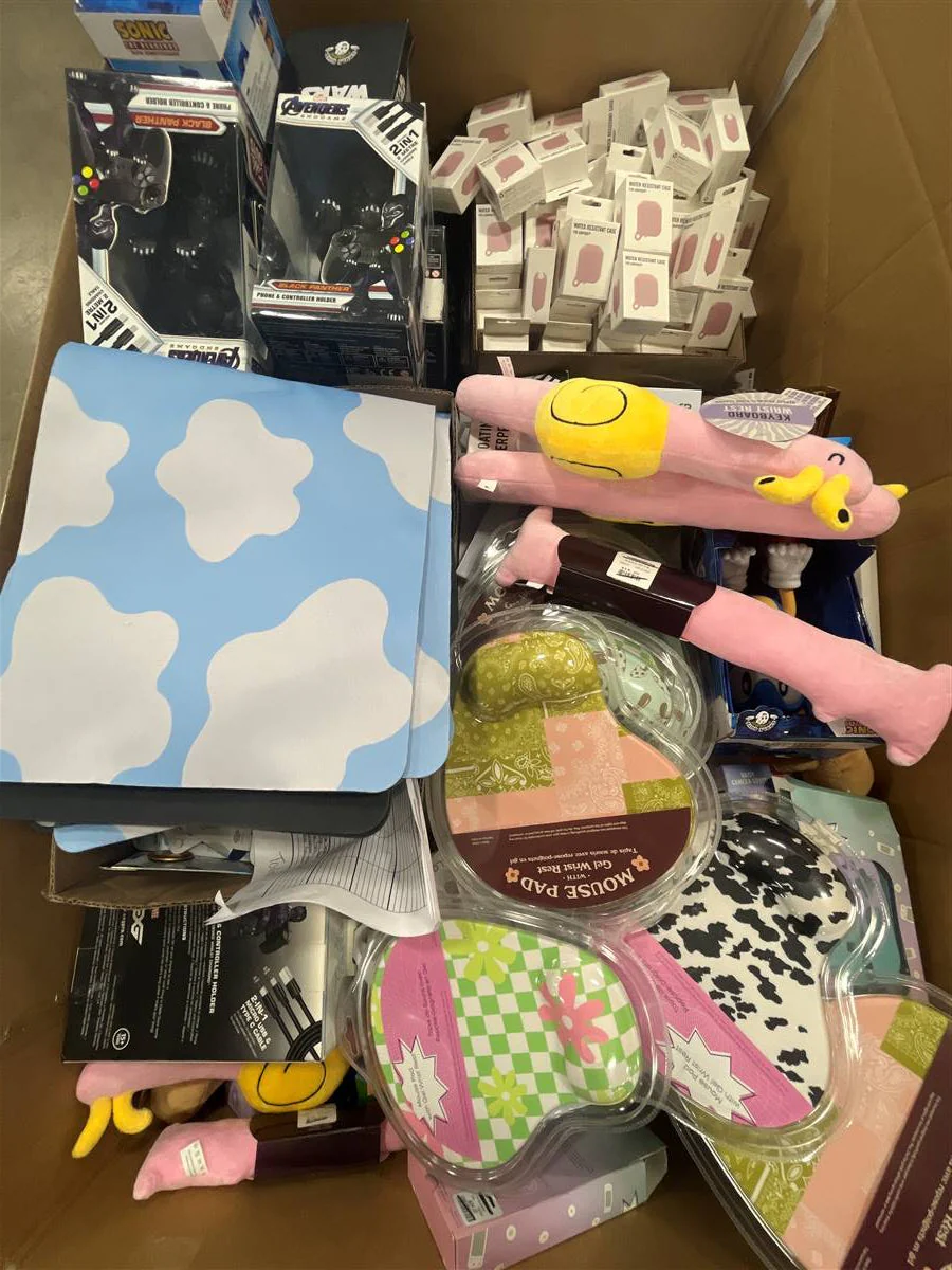 Premium Assorted Tech Accessories Liquidation Lot – Mixed Name-Brand Electronics Pallet