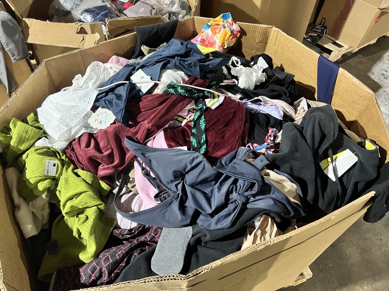 Premium TGT Apparel Liquidation Truckload – Brand New Fashion Assortment