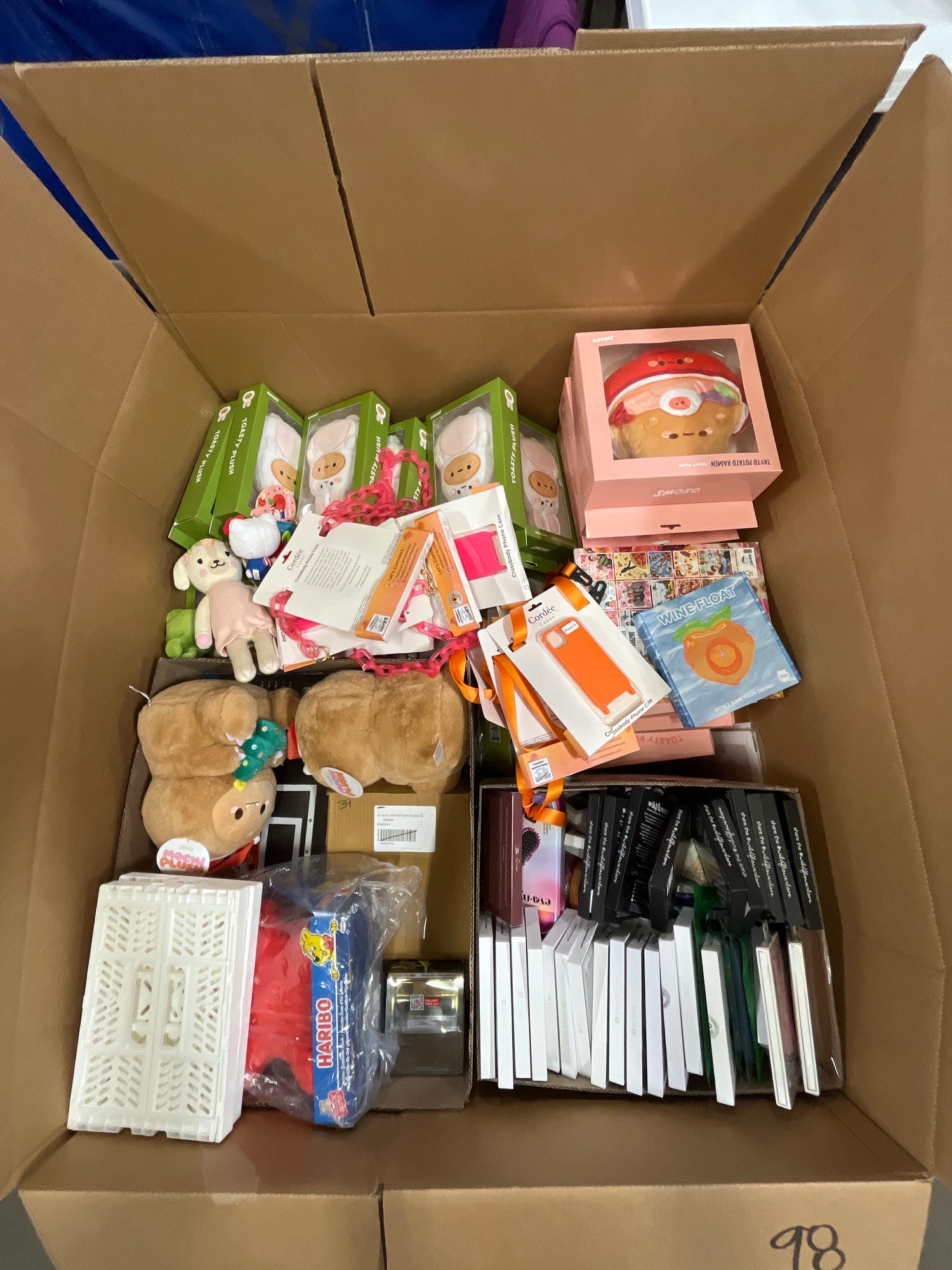 Wholesale Pop Mart Labubu Collectible Pallets